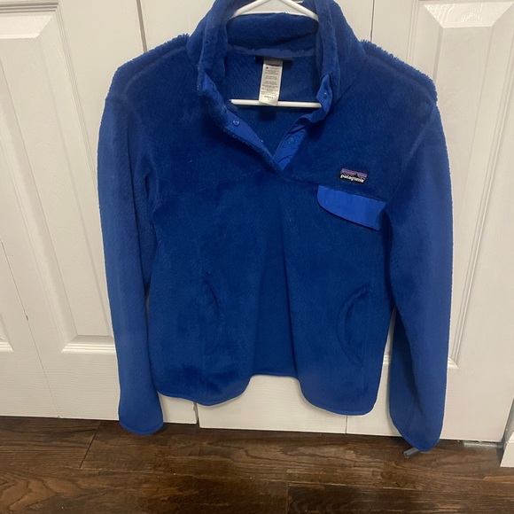 Patagonia Jackets & Blazers - Patagonia Small pull over